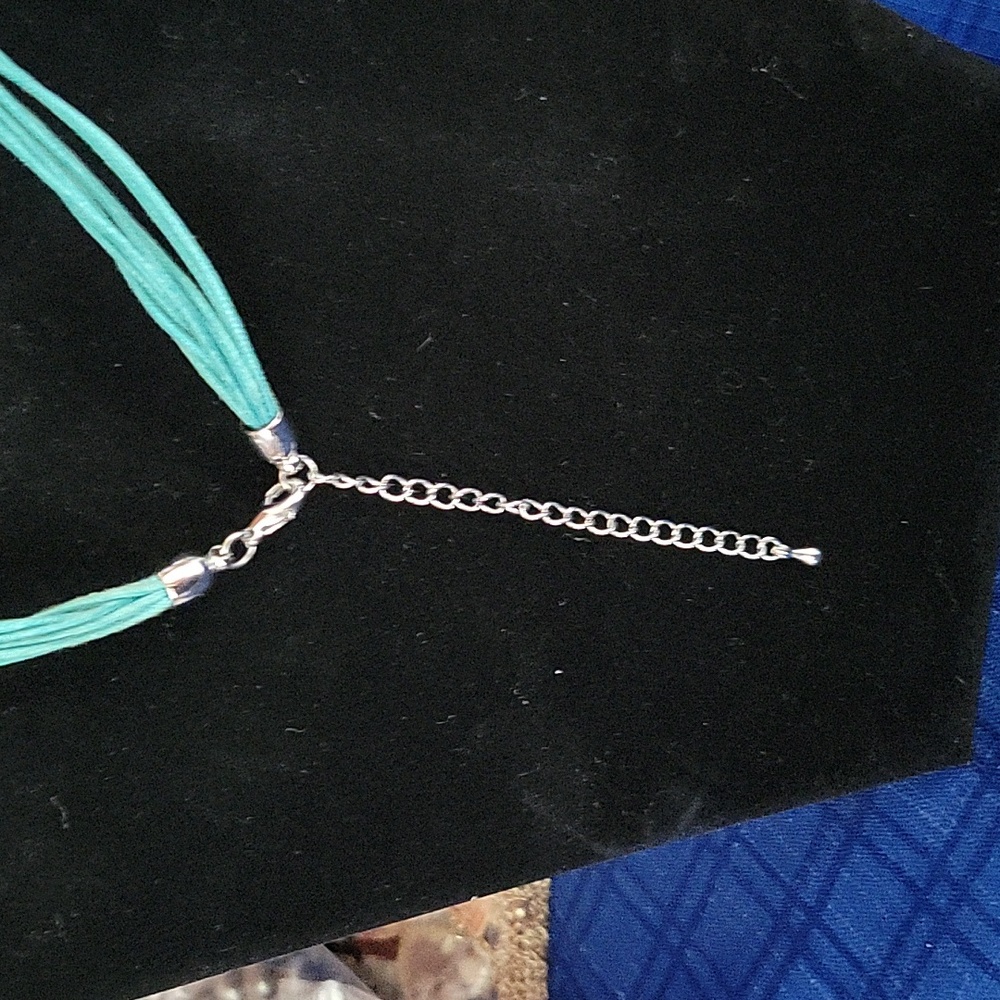 Emerald green - Picture 4 of 4